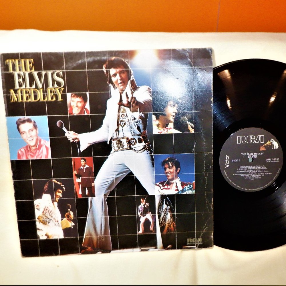 ~~~LP ~~~  THE ELVIS MEDLEY ~